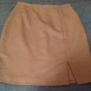 Beige/khaki. Skirt