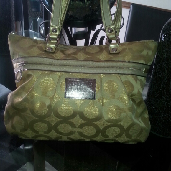 Coach Handbags - Purses
