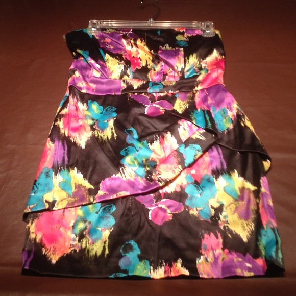 Silky strapless dress