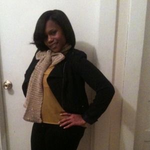 Beautiful knit gold scarf