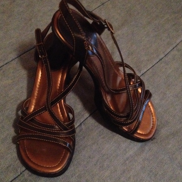 Brown Sandles