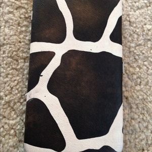 Giraffe print wallet