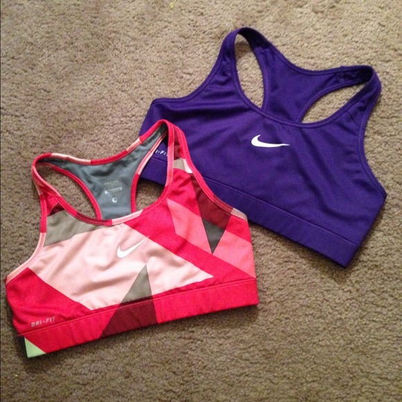 Nike Dri Fit sports bras w/ dri fit short BUNDLE
