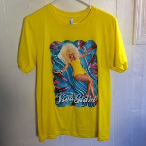 ‼️SOLD‼️ MAC "VIVA GLAM" NICKI MINAJ TSHIRT