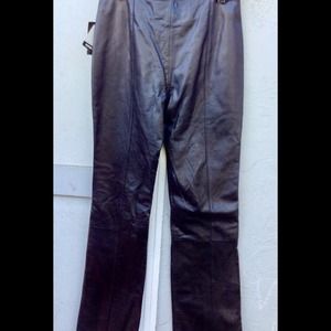 NWT Wilsons Leather Italian leather pants size 2