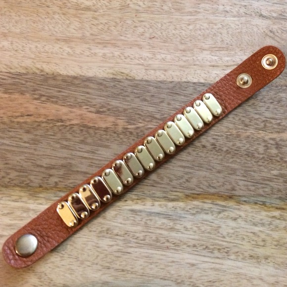 Camel leather bracelet