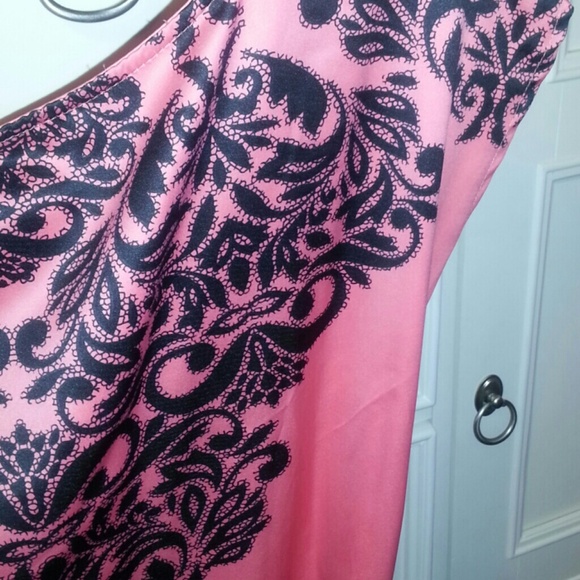 Stunning coral and black tie waist tunic - Picture 4 of 4