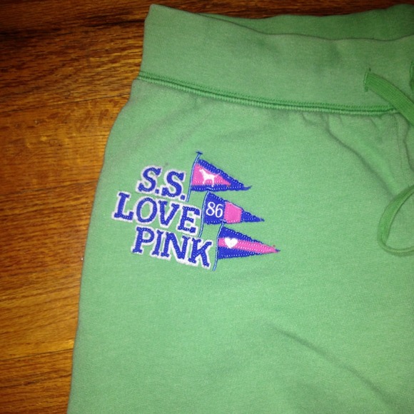 Victoria Pink sweatpants - Picture 2 of 3