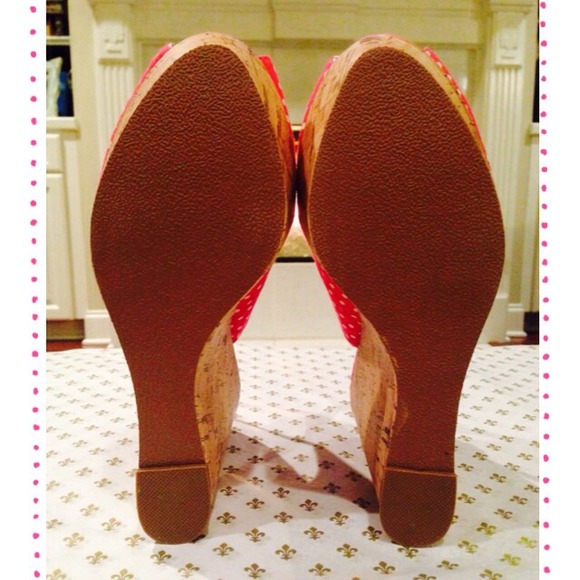 NWOT!! Pink polka dot cork wedges!! $15!!!!! - Picture 2 of 3