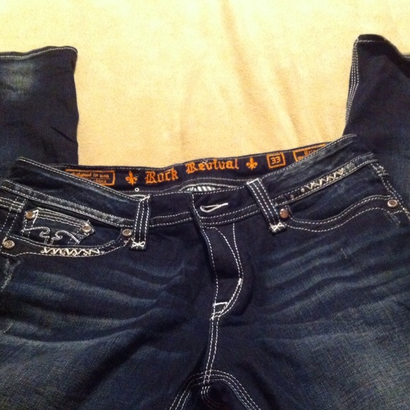 Women's Rock Revival Skinny Jeans