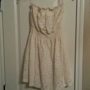 White Strapless Patterned-Lace Dress