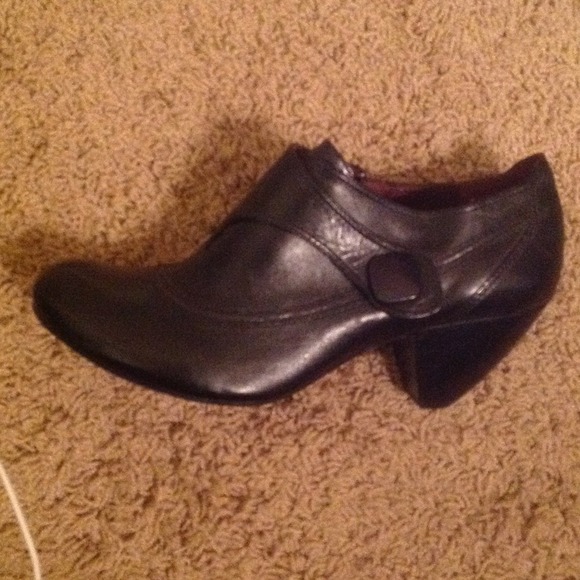 Indigo by Clarks Ankle Boots