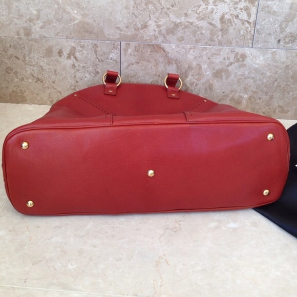 🎉2xHP🎉💯 Authentic YSL Deep Maroon Leather Muse✨ - Picture 6 of 8