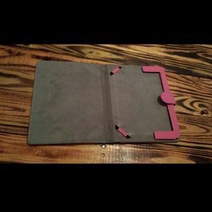 ** New pink I pad 2/3/4 case.