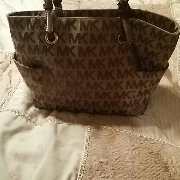 Michael Kors bag