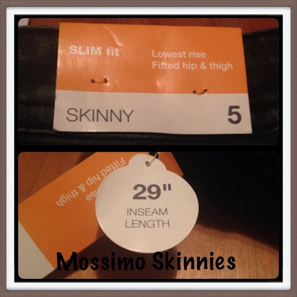 ⭐️NWT Mossimo Black Skinny Jeans⭐️ - Picture 4 of 4
