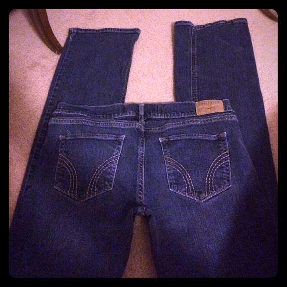 SOLD IN BUNDLE Hollister 9R Jeans