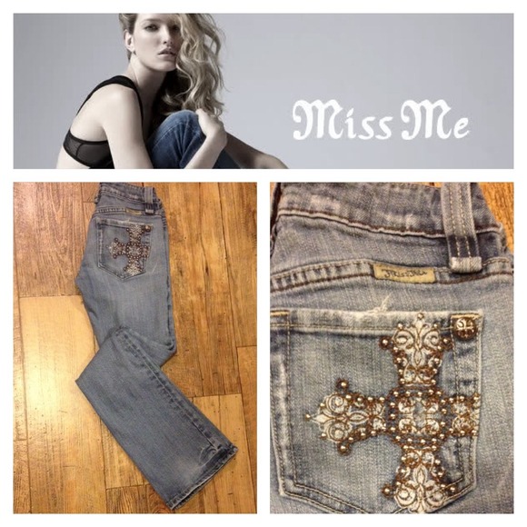 ❌SOLD❌Miss Me Jeans