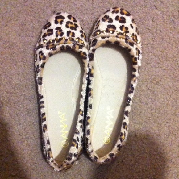 leopard print slip on shoes