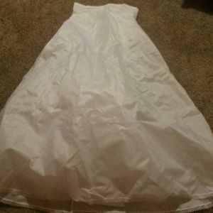 Wedding dress slip