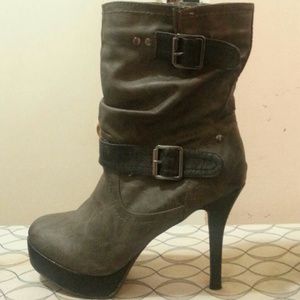 Women ankle boots