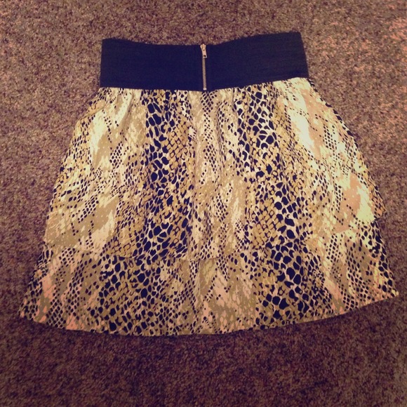 AQUA brand snake skin printed skirt