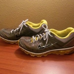 Nike Air Max 2011's
