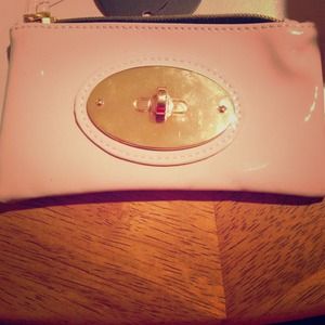 👛SOLD👛 Nude color pouch