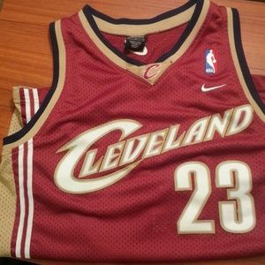 LeBron James Cavaliers Jersey