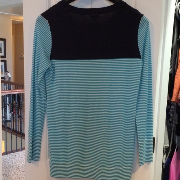 Gap sweater - Picture 3 of 4