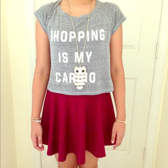 ♡Maroon skater skirt $19♡