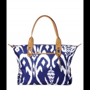 Stella & Dot How Does She Do It-Navy Ikat