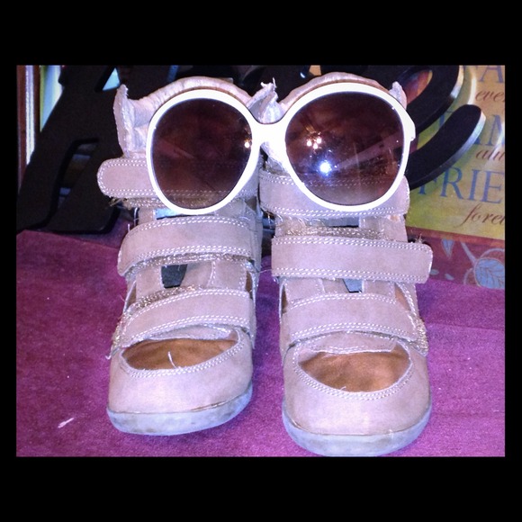 Call it spring sneaker booties
