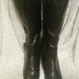 Black Madeline Stuart calif high boots