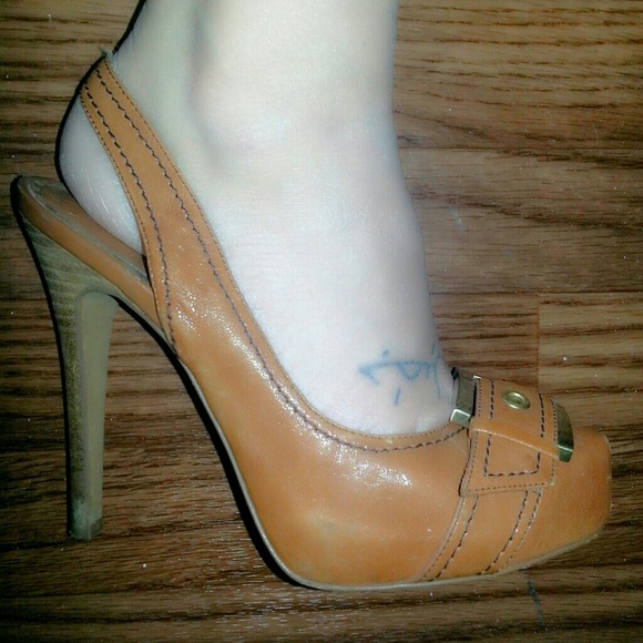 Jessica Simpson heels! - Picture 3 of 4