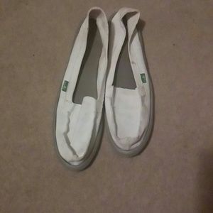 Sanuk slip ons