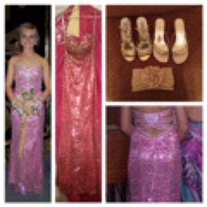 Prom dress with shoes and purse