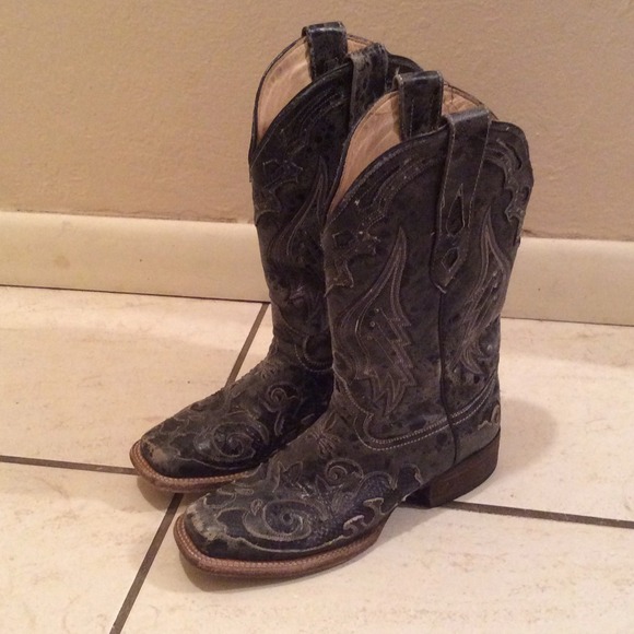 Cavander's Cowgirl Boots!