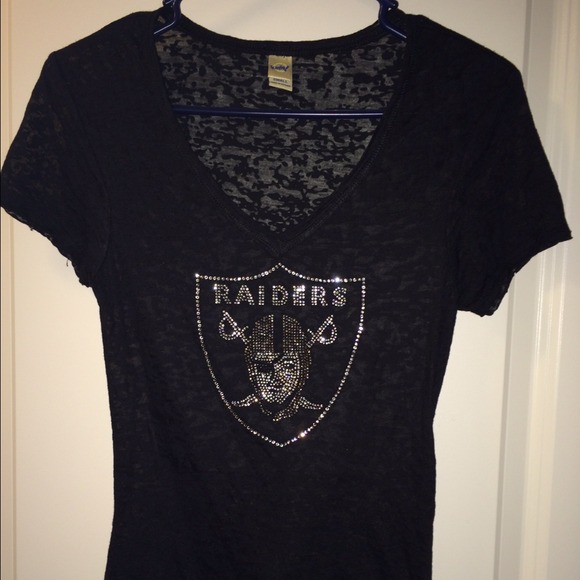 Raiders t-shirt