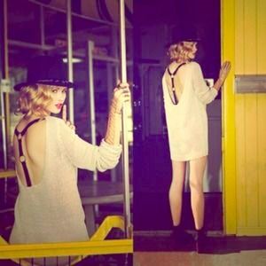 Reduced! LF Kiwi Tucker sweater in wheat and black