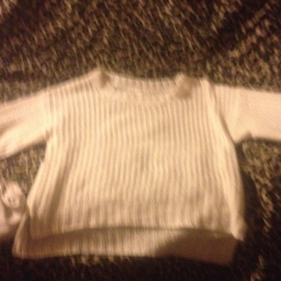 Oversized knitted sweater - Picture 2 of 4