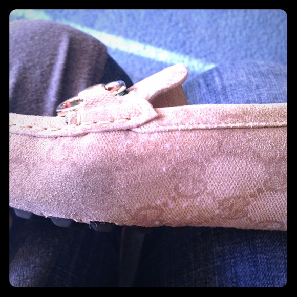 ADDITIONAL PICS OF GUCCI LOAFERS