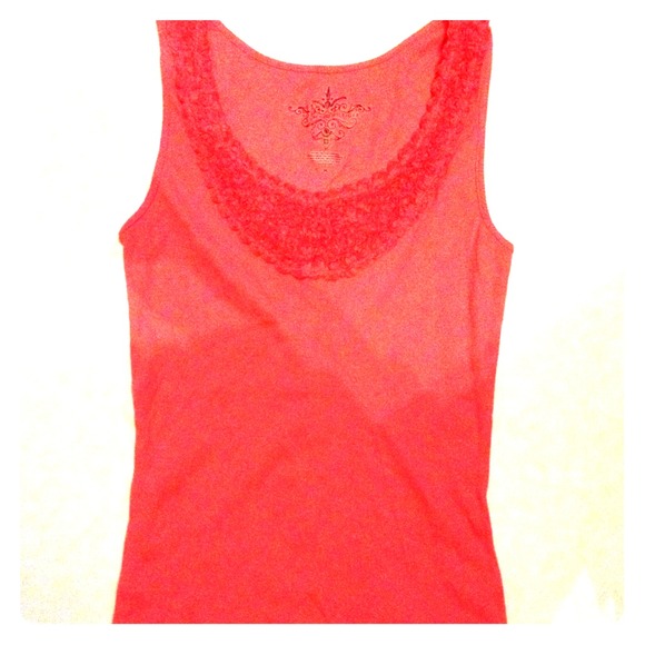 NWOT Tommy Hilfiger rosette tank