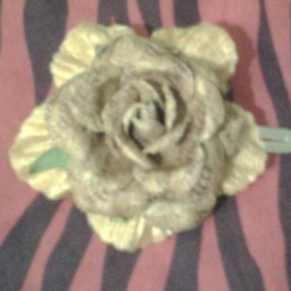 Hair flower