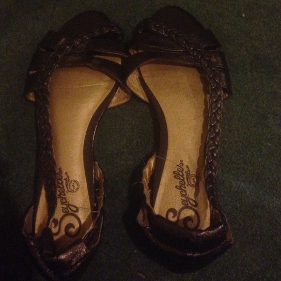 Seychelles Bronze Open Toe Flats - Picture 2 of 4