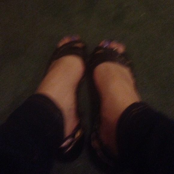 Seychelles Bronze Open Toe Flats - Picture 3 of 4