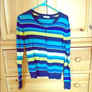 Button-up Striped Cardigan