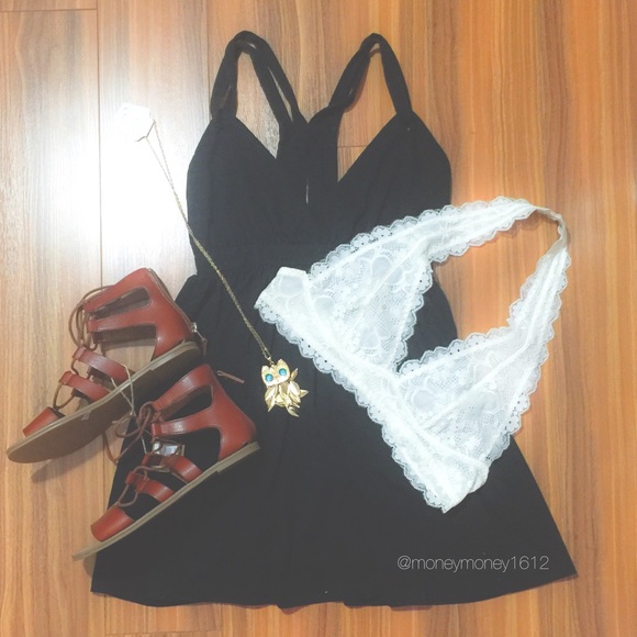 M's Boutique Dresses & Skirts - 🔴SALE🔴Super Cute Babydoll Dress/Top
