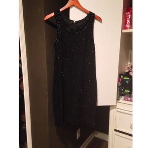 Black glittery dress.💋