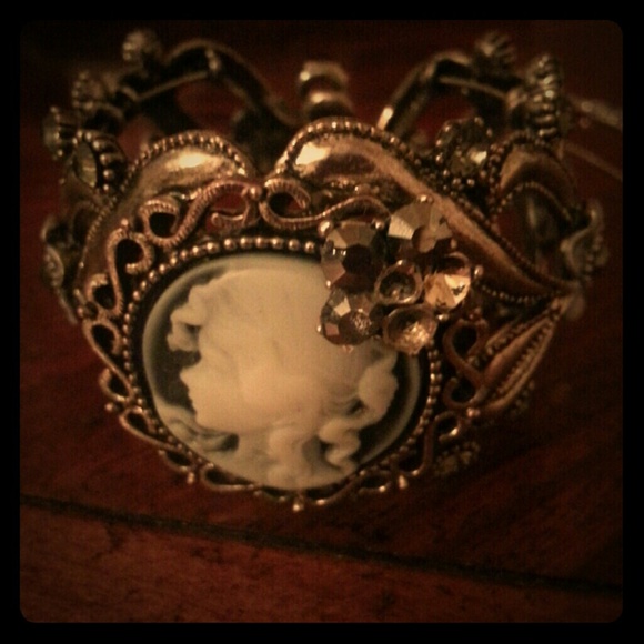 Vintage bracelet